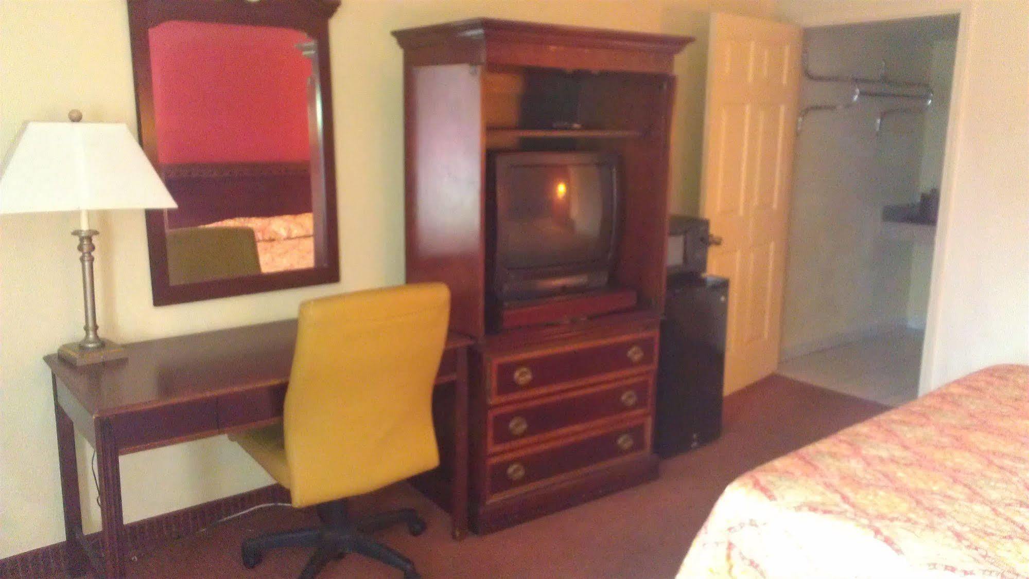 Atlanta Airport Hotel Forest Park Luaran gambar